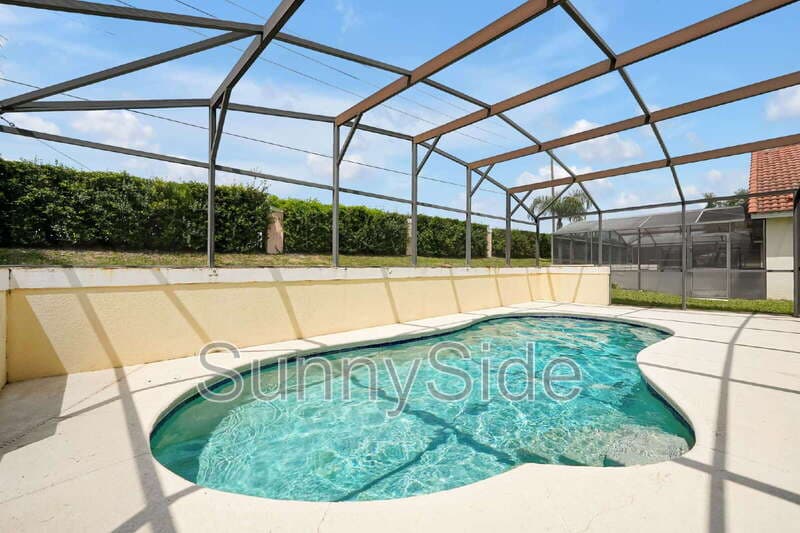 Davenport House: 441 Robin Rd