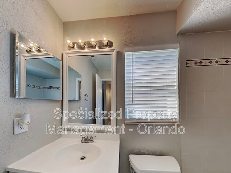 Orlando House: 11309 Darlington Dr
