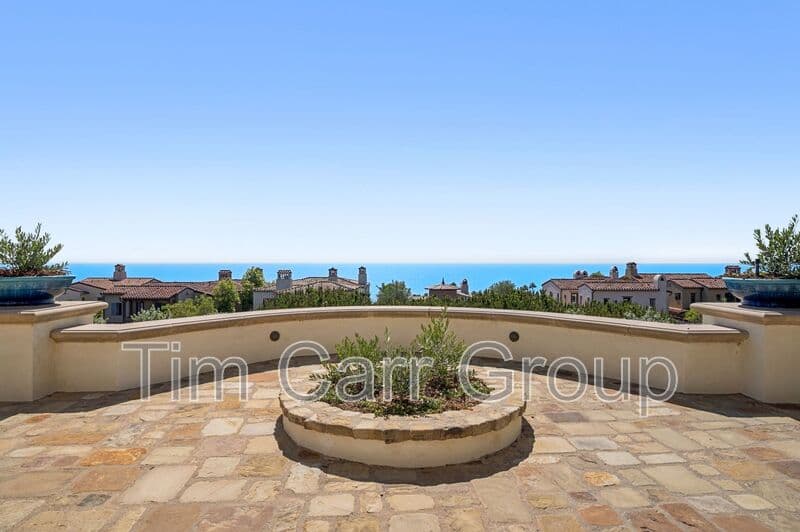 Newport Coast House: 28 Cliffhouse Bluff