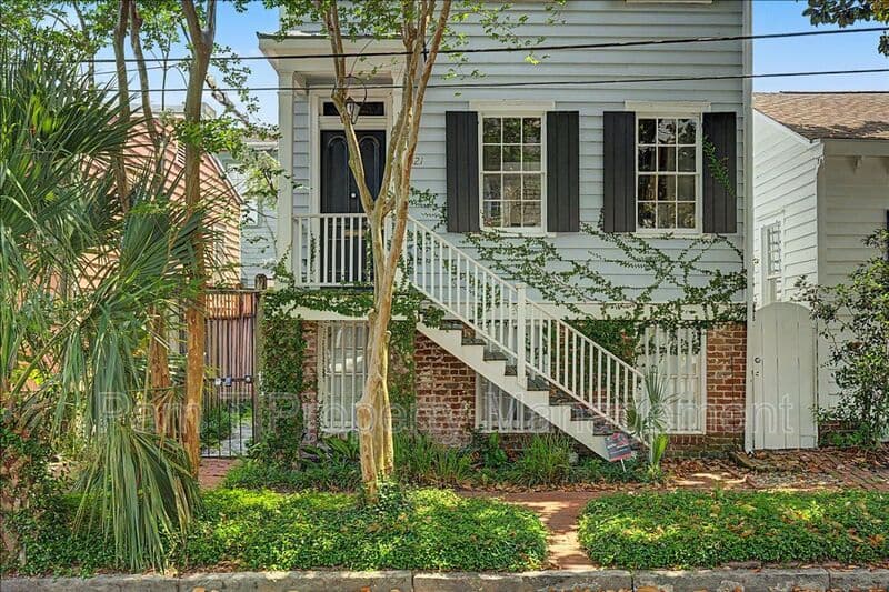 Savannah Condo: 521 E Harris St