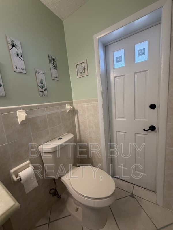 Flagler Beach House: 337 North 10th Street