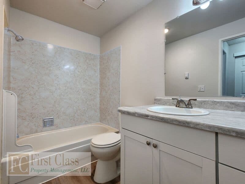 PORTLAND Condo: 1376 NE 186TH AVE