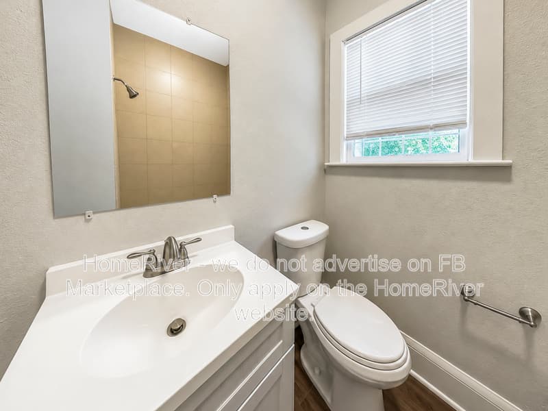 Jacksonville House: 811 Broxton St