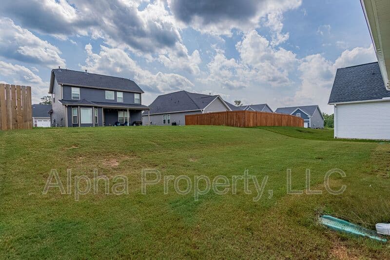 Greer House: 73 Tannery Dr