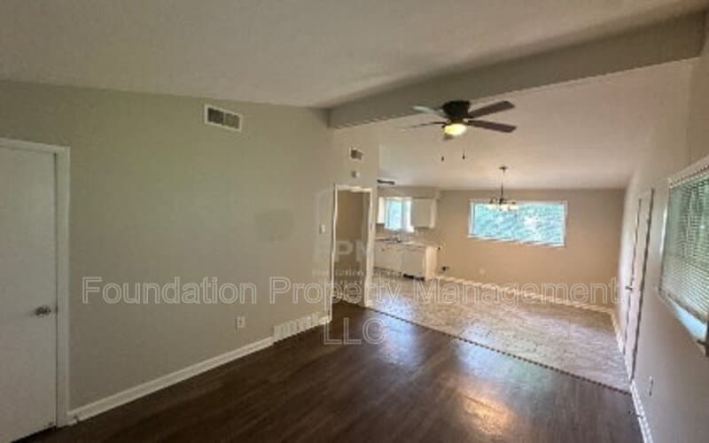 Memphis House: 2237 Gayle Avenue