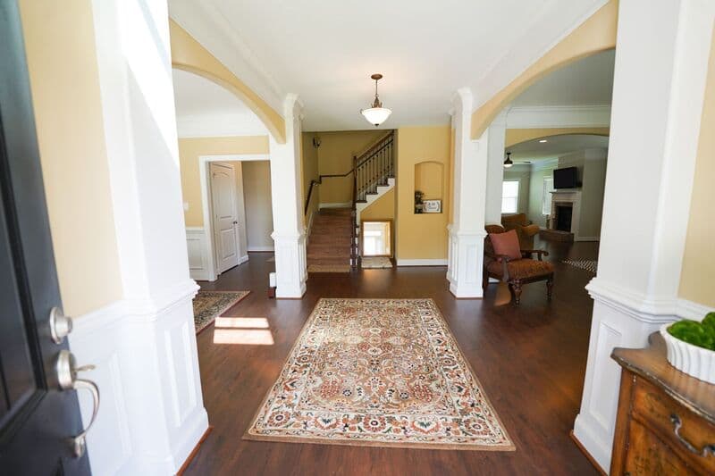 Savannah House: 6240 Chief O F Love Rd.
