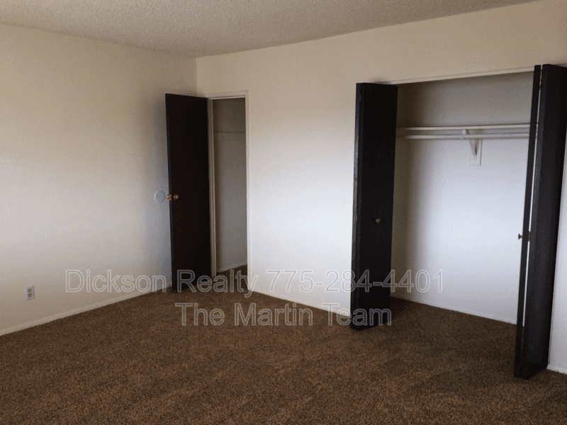 Reno House: 3281 Gypsum Road