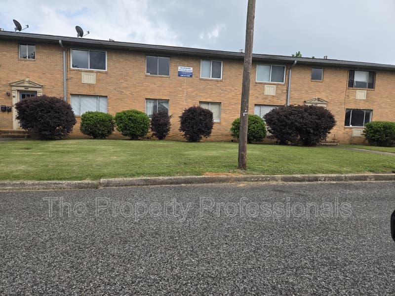 Birmingham House: 7719 7th Avenue South