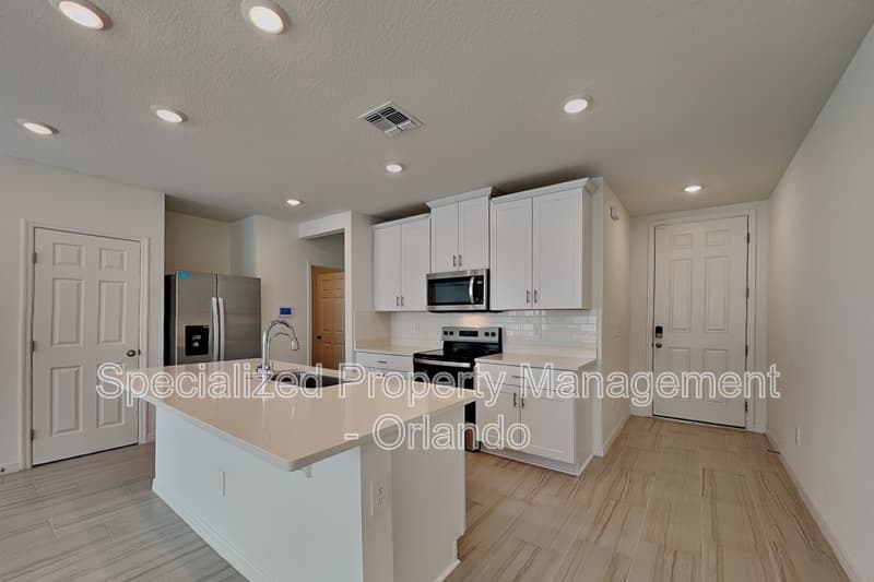 Saint Cloud House: 4273 Ranch House Rd