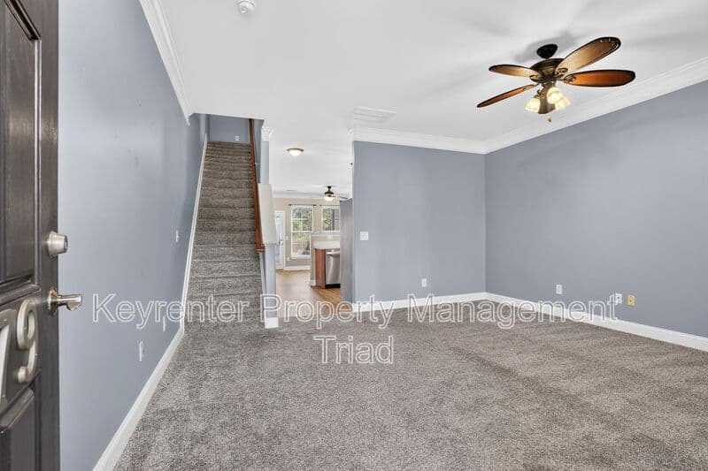 High Point House: 3779 Shadow Ridge Drive