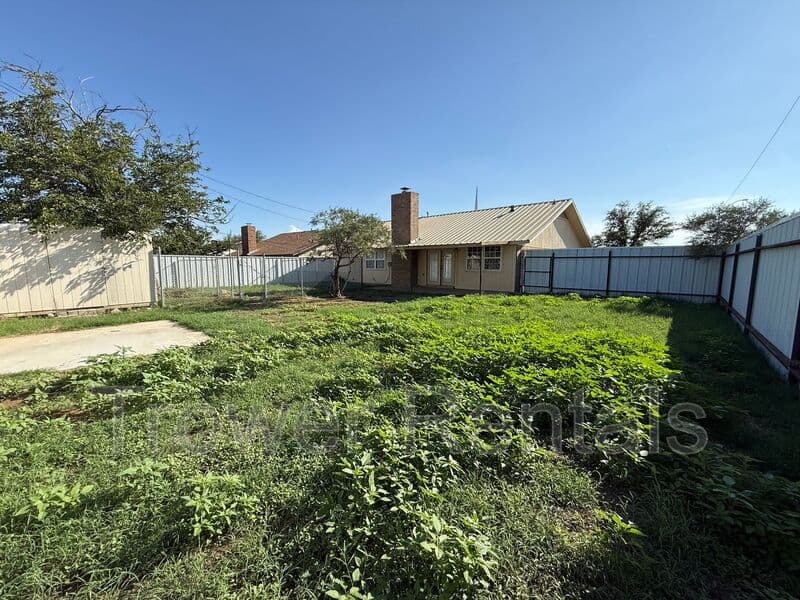 Odessa House: 5112 Bonham