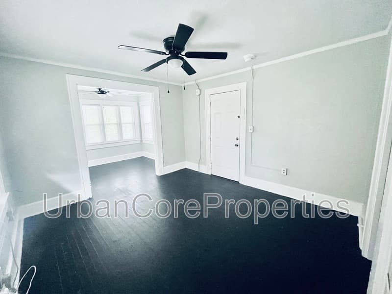 St. Petersburg Condo: 610 5th Ave N