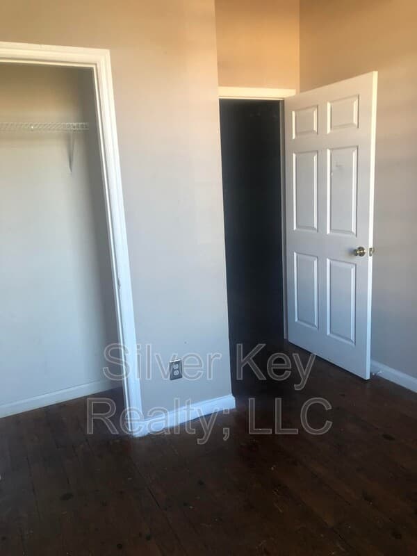 Athens Condo: 217 E. Washington Ave