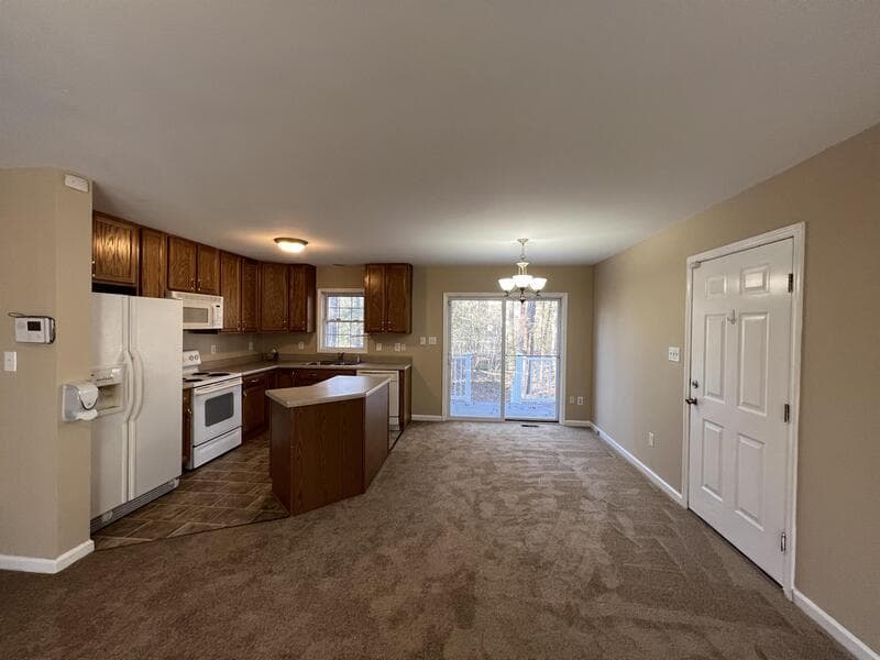 Colonial Beach House: 21 Fort King