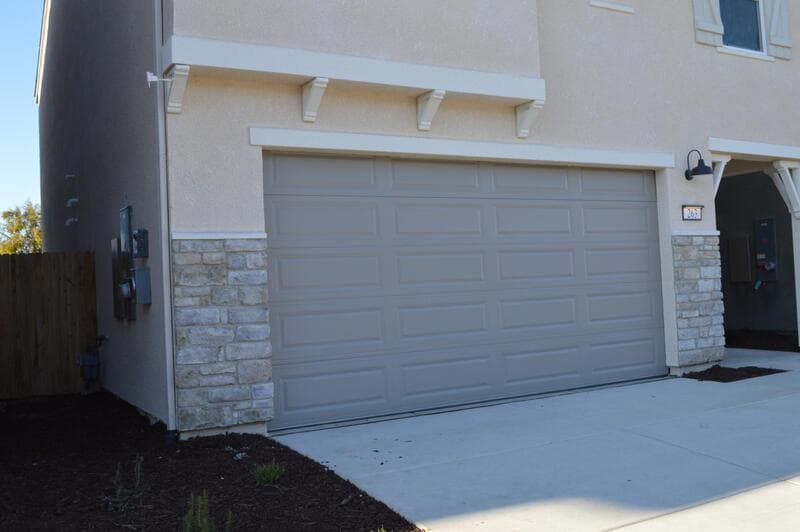 Merced House: 263 Shafer Avenue