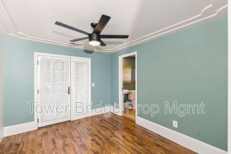 Fair Oaks House: 5770 Hoffman Lane