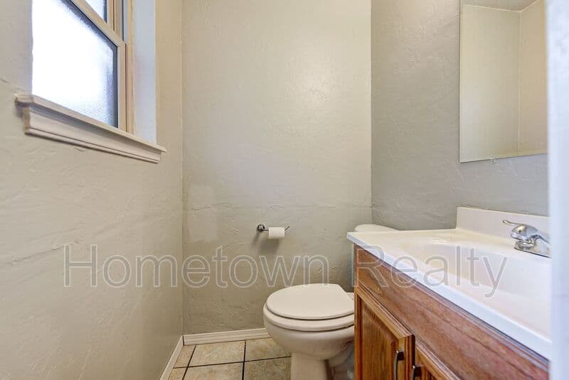 Oklahoma City House: 2817 SW 82nd Street