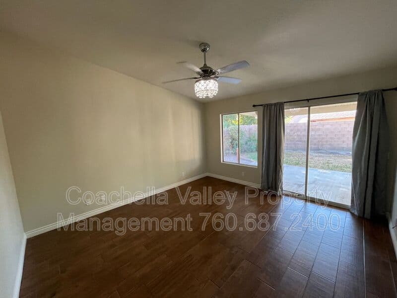 Indio House: 43209 Avenida Isabella