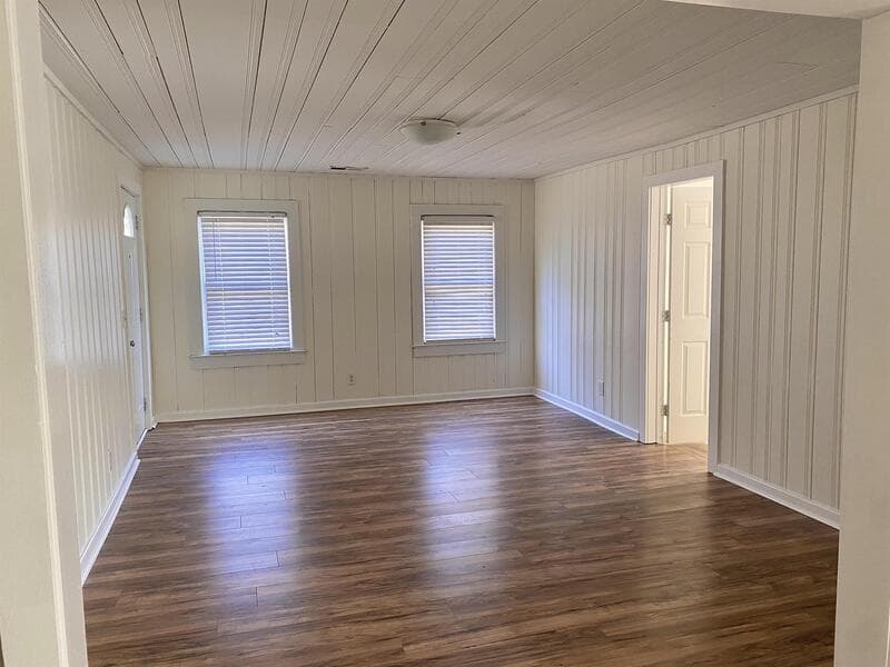 Greenville House: 29 Warren Court