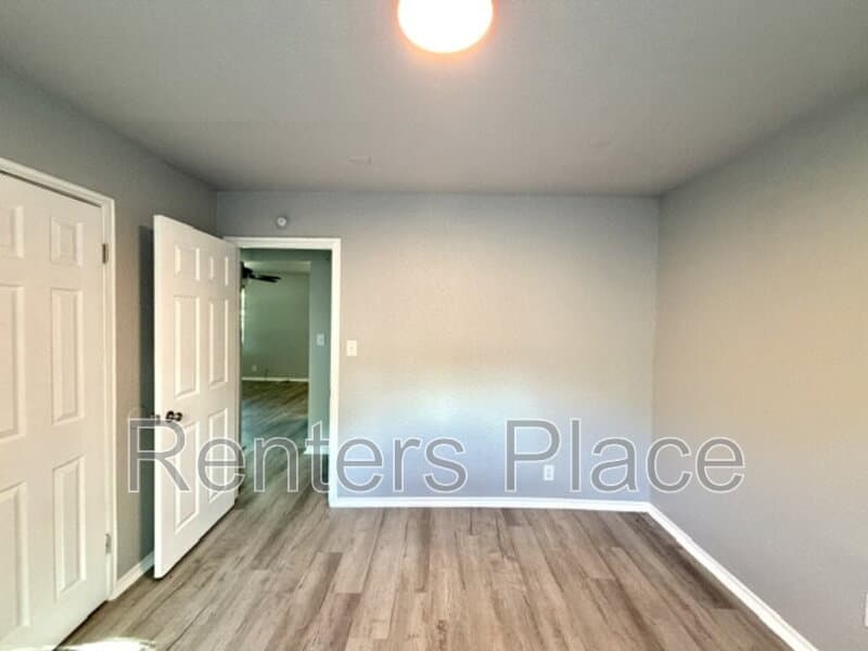 Tulsa House: 2129 N Quaker Ave.