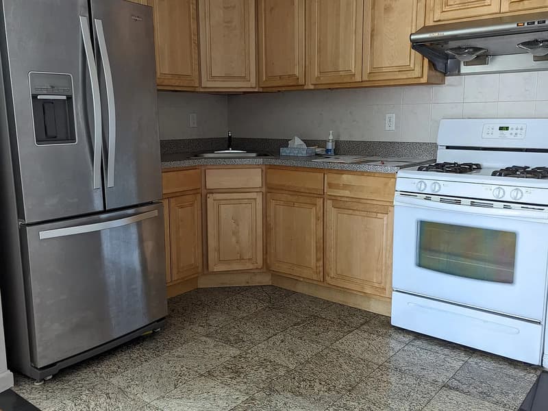 Elmhurst Condo: 85-23 Broadway