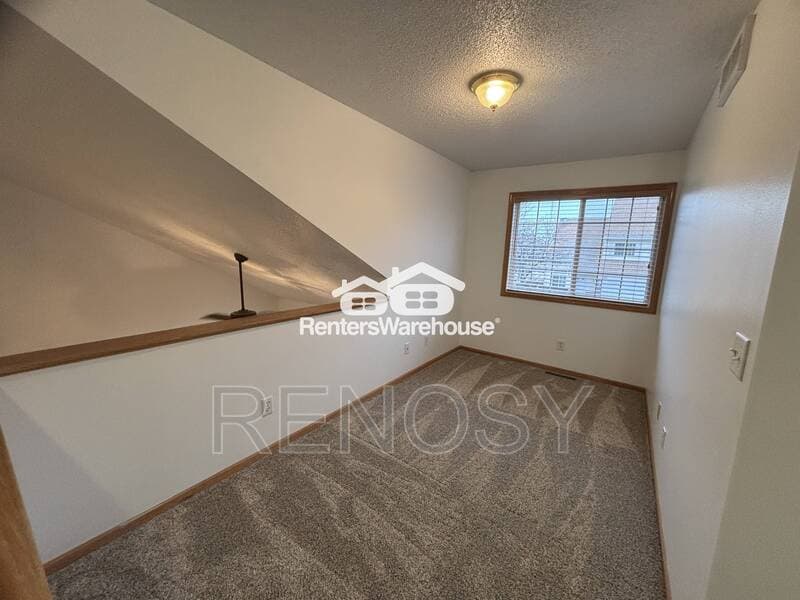 Des Moines Townhome: 3701 Brook Ridge Ct