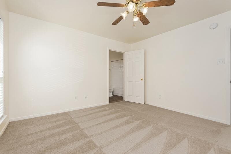 Dickinson Townhome: 5007 Akumal Calle