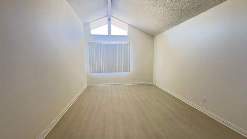 Glendora House: 906 Ashworth Pl