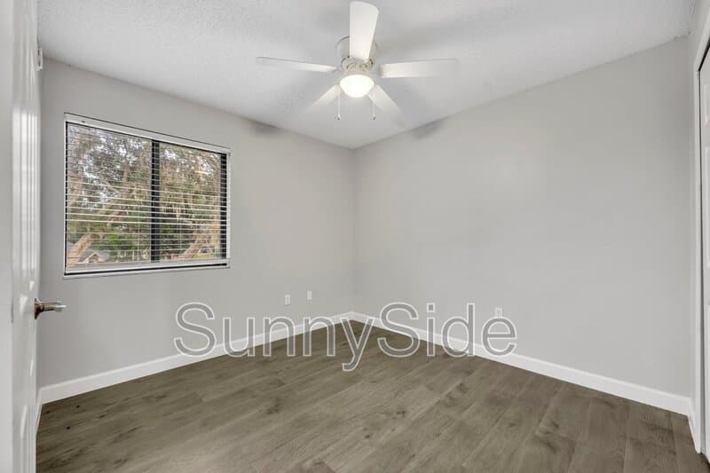 Ocoee Townhome: 631 Olympic Dr