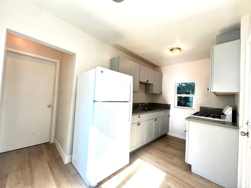 La Jolla Condo: 7449A La Jolla Boulevard