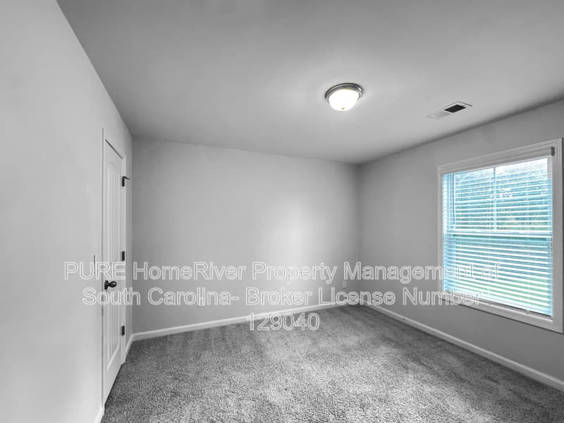 Sumter House: 70 Rallidae Ct