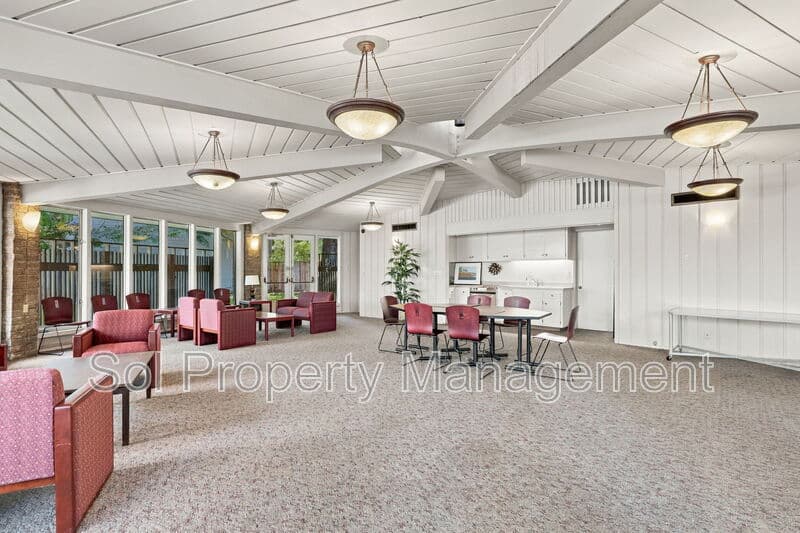 Santa Cruz Condo: 180 Dakota Avenue