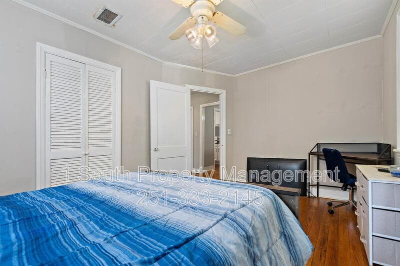 Mobile House: 316 Border Drive West