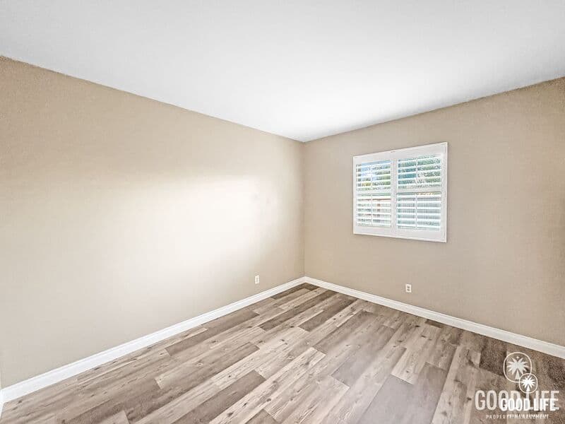 Oceanside House: 1124 Brighton Dr