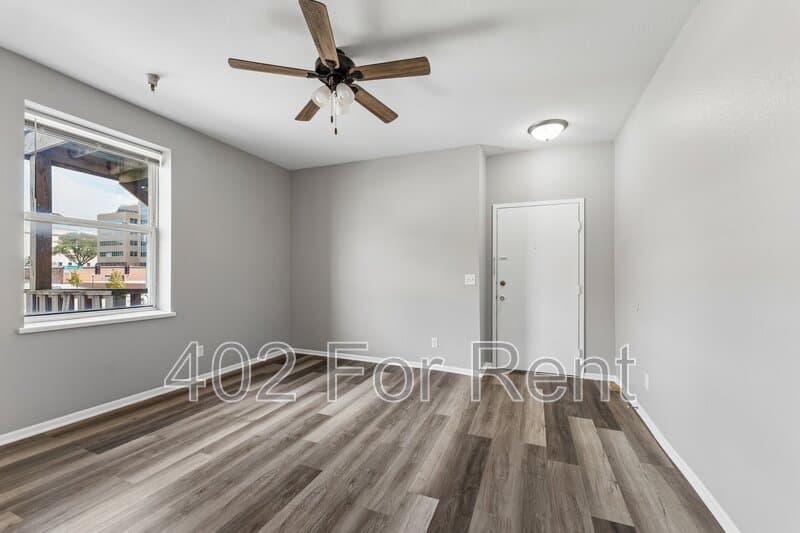 Omaha Condo: 210 South 24th Street - 304