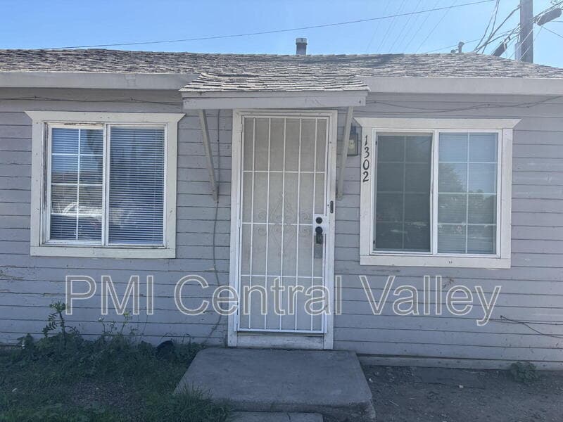 Stockton Condo: 1302 North Filbert Street