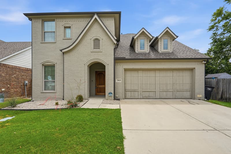 Fort Worth House: 2913 Gordon Avenue