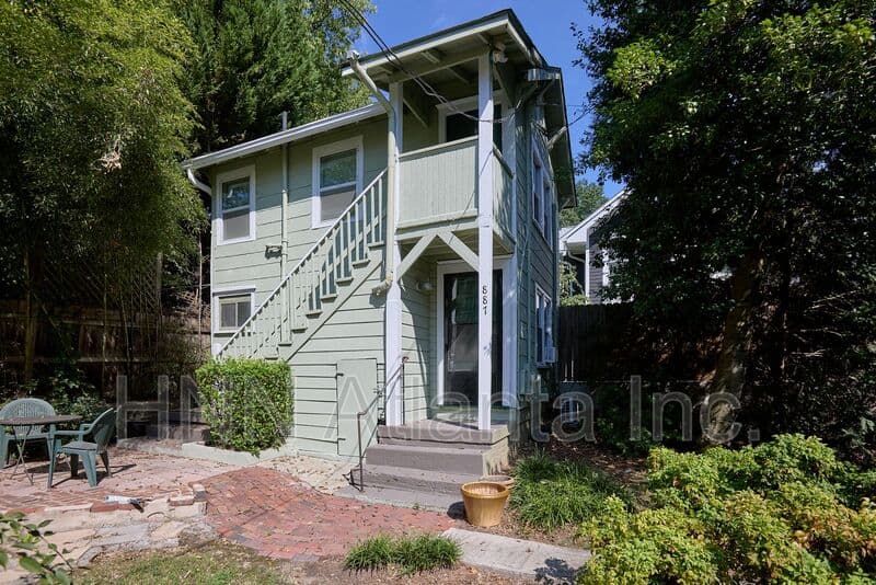 Atlanta Condo: 887 Myrtle St NE