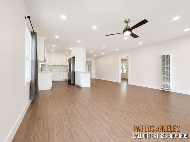 Huntington Park House: 6509 State Street