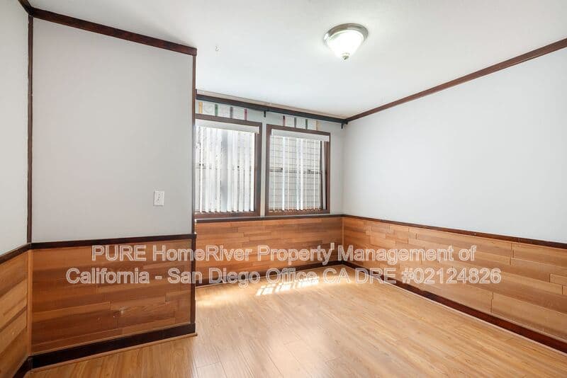 San Diego House: 1535 Meade Avenue