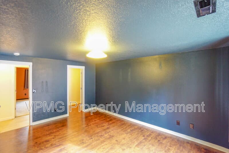 Vancouver Townhome: 7808 NE 60th St