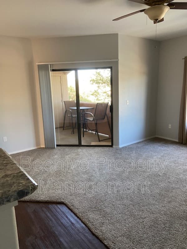 Phoenix Condo: 10030 W Indian School Rd