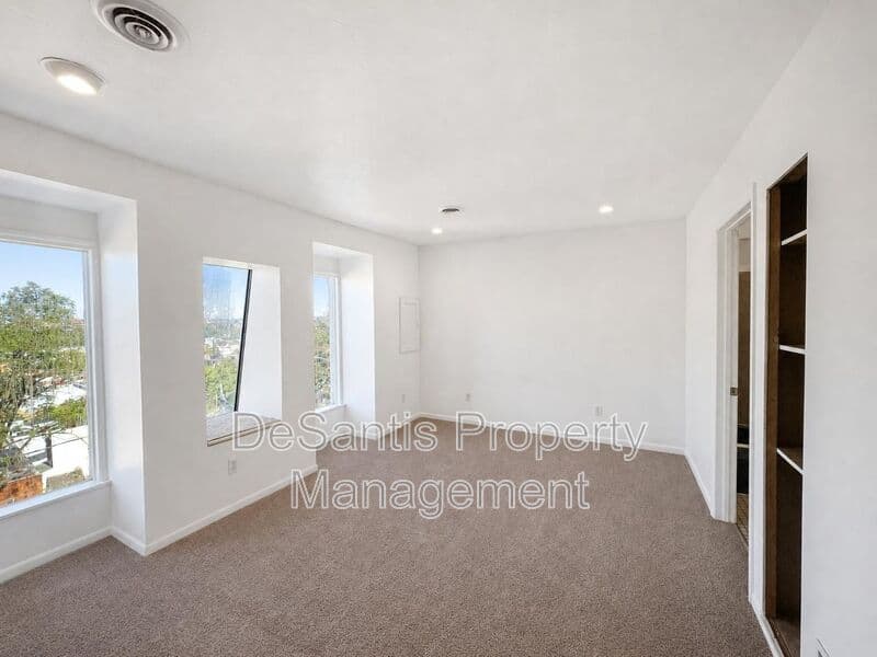 Pittsburgh Condo: 76 Holt Street