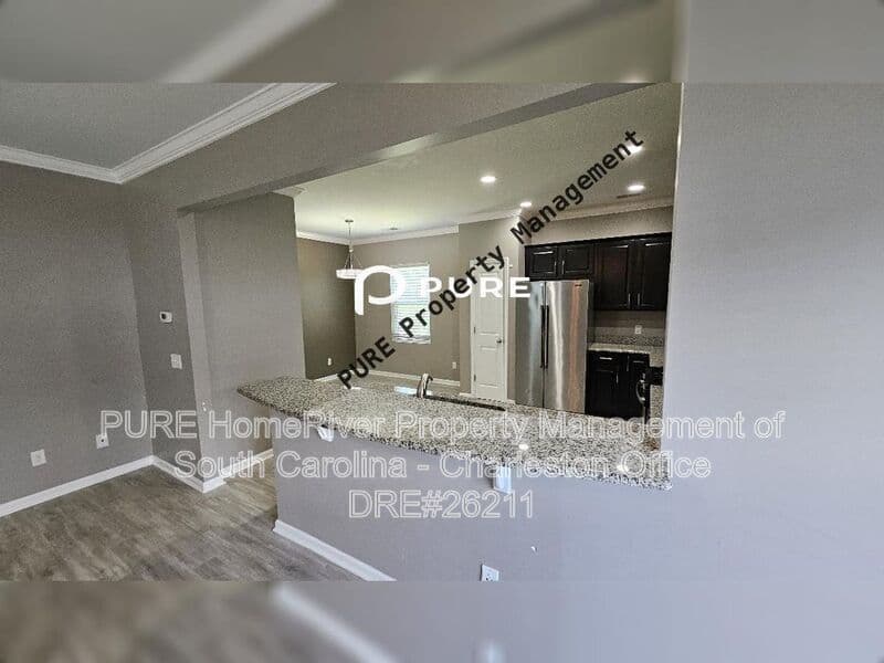 Summerville House: 308 Cantley Ct