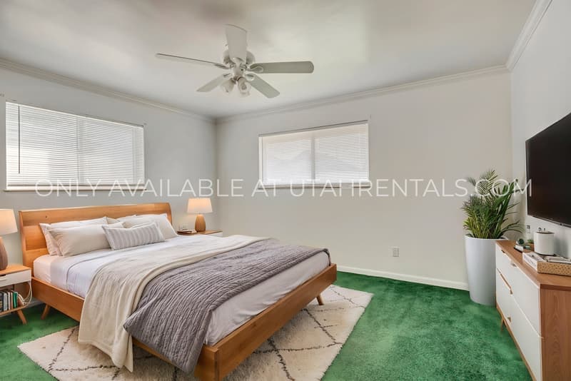 Provo House: 299 E 3200 N