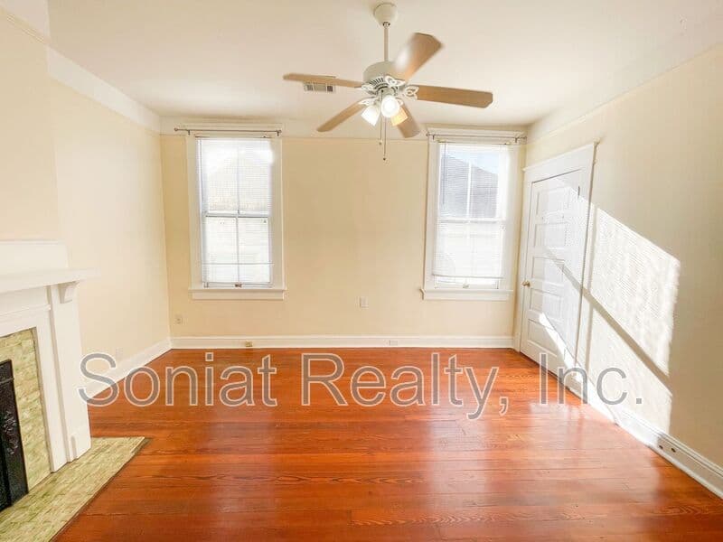 New Orleans Condo: 8013 Panola Street