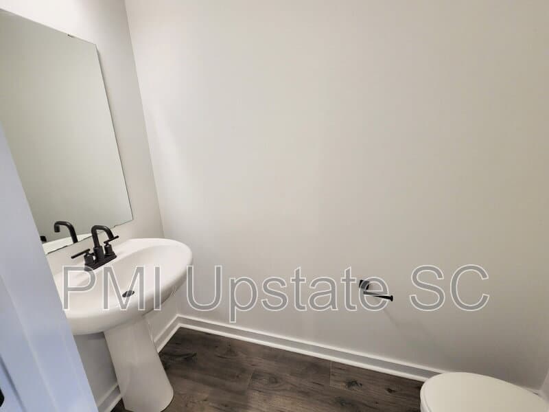 Spartanburg Townhome: 1283 Westgate Vlg Dr
