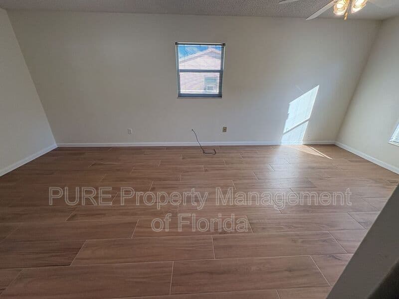 Ocala House: 6807 NW 62nd Place