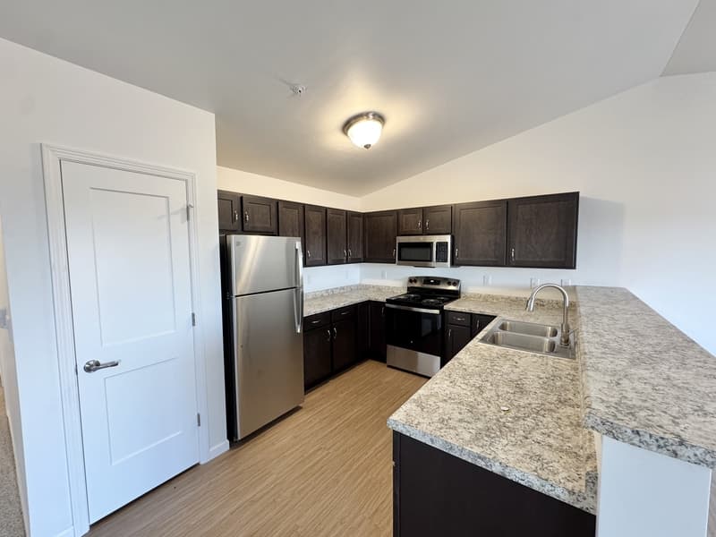 Lena Condo: Urban Loft - 303 North 3rd Street - 3