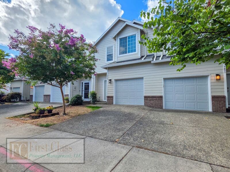 BEAVERTON Townhome: 773 SW 198TH PL